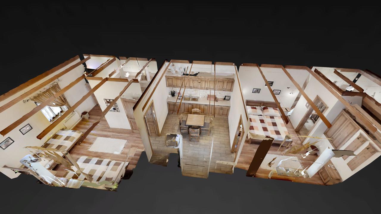 Toth Vendeghaz Es Apartmanhaz Ujfeherto Buitenkant foto